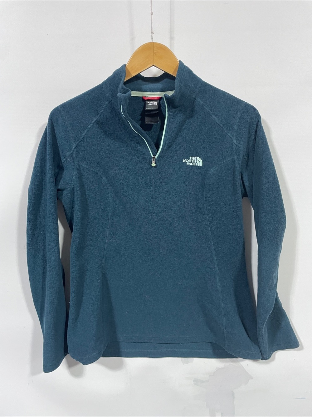 The North Face Women's Teal Quarter-Zip Fleece Pullover